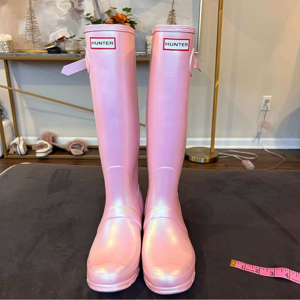 Hunter Original Tall Gloss Iridescent Pearl Pink Rain Boots